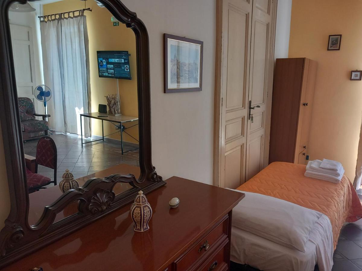 B&B Donna Elvira Siderno Eksteriør bilde